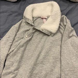 Maternity Cowl Neck Sweatshirt w/ Sherpa Neck, XXL